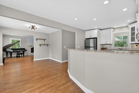 Tiny photo for 43W239 Hazelwood Trail, St. Charles, IL 60175 (MLS # 12643596)