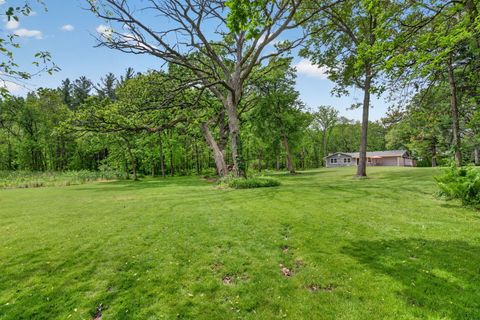 Tiny photo for 43W239 Hazelwood Trail, St. Charles, IL 60175 (MLS # 12643596)