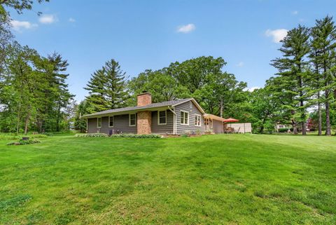 Tiny photo for 43W239 Hazelwood Trail, St. Charles, IL 60175 (MLS # 12643596)