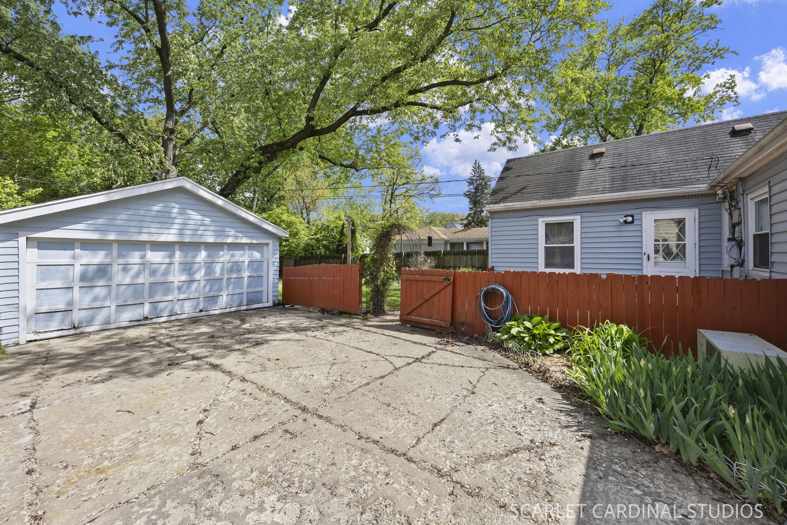 1209 Fischer Street