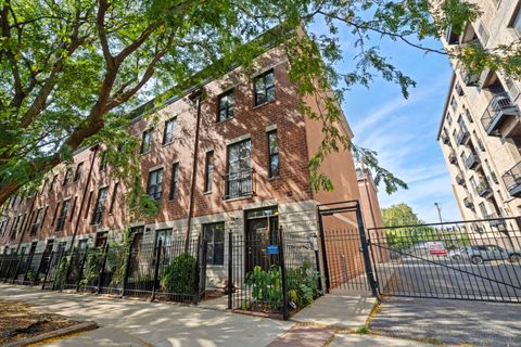1814 N Spaulding Avenue Chicago IL 60647