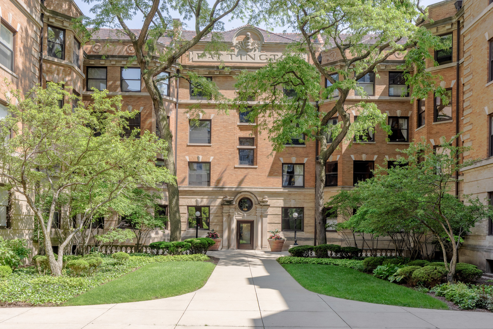 668 W Irving Park Road H1