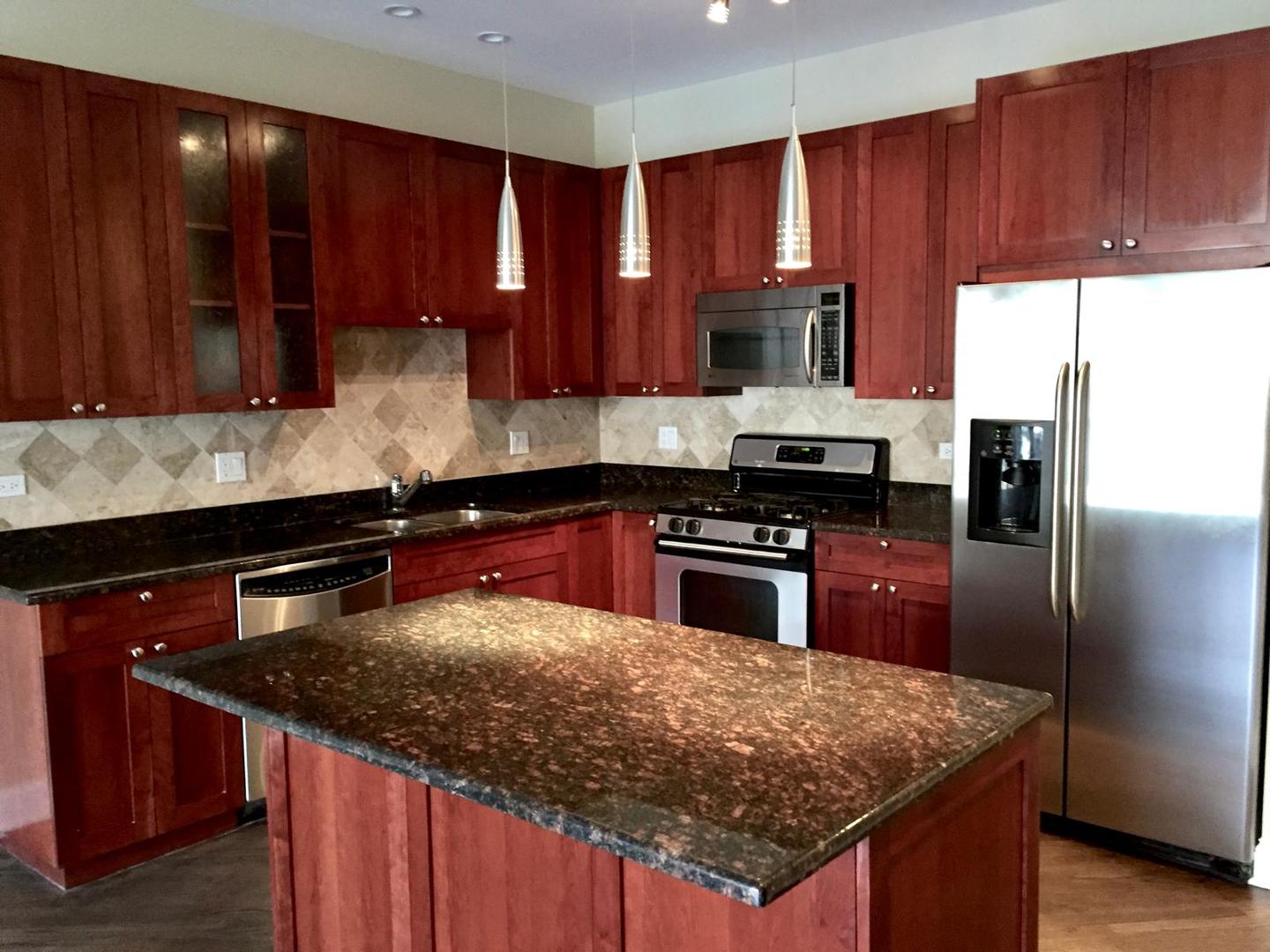 2255 W Wabansia Avenue 307
