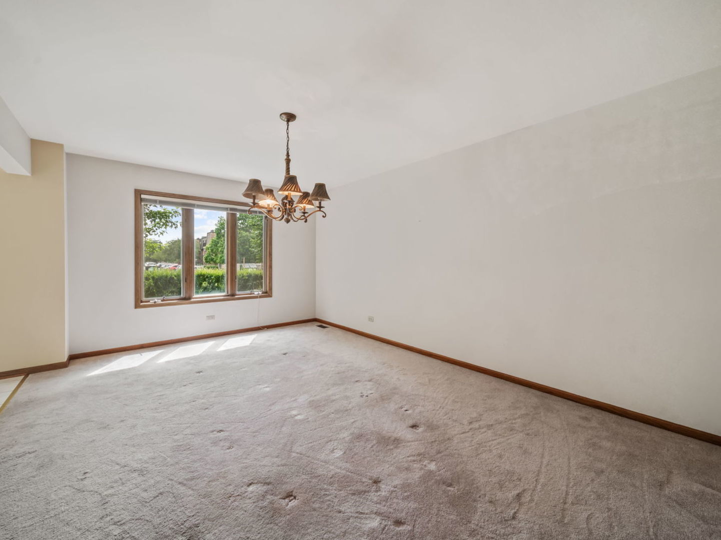 1775 Lakeview Drive A