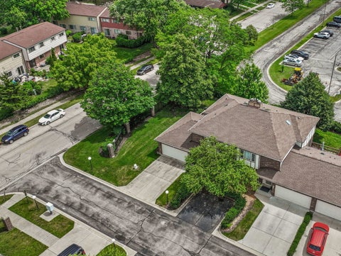 Tiny photo for 1775 Lakeview Drive #A, Wheeling, IL 60090 (MLS # 12595462)