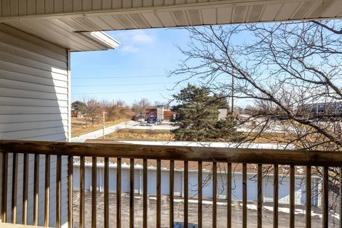 Tiny photo for 4165 Mallard Court #12, Bettendorf, IA 52772 (MLS # 12555574)