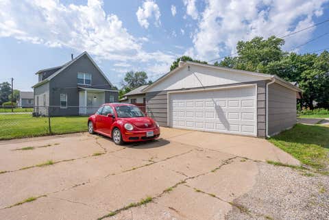 Tiny photo for 2025 39th Street, Rock Island, IL 61201 (MLS # 12706728)