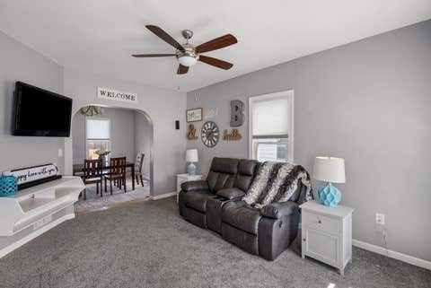 Tiny photo for 2025 39th Street, Rock Island, IL 61201 (MLS # 12706728)