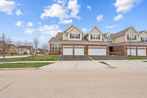 Tiny photo for 1265 Falcon Ridge Drive, Elgin, IL 60124 (MLS # 12608553)