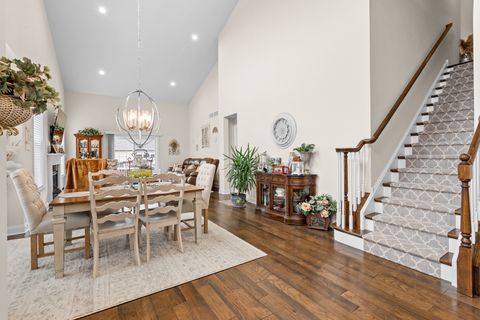 Tiny photo for 1265 Falcon Ridge Drive, Elgin, IL 60124 (MLS # 12608553)
