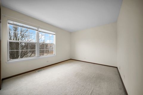 Tiny photo for Mundelein, IL 60060 (MLS # 12596723)