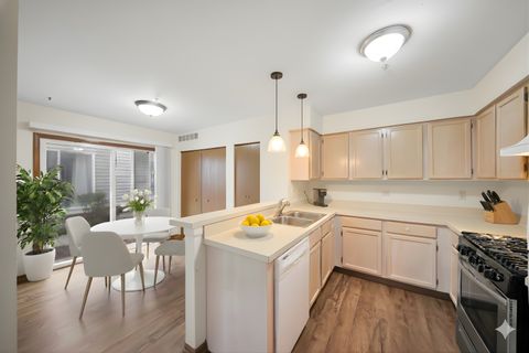 Tiny photo for Mundelein, IL 60060 (MLS # 12596723)