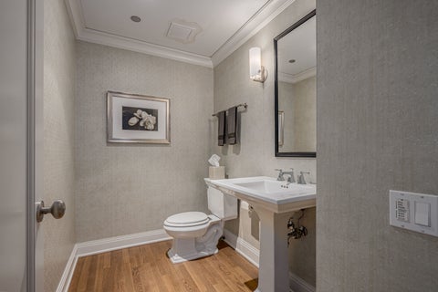 Tiny photo for 800 N Michigan Avenue #3403, Chicago, IL 60611 (MLS # 12683034)