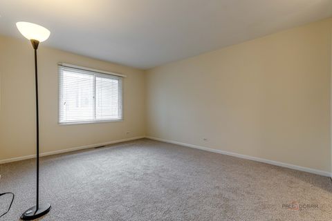 Tiny photo for 3004 Roberts Drive #8, Woodridge, IL 60517 (MLS # 12621341)