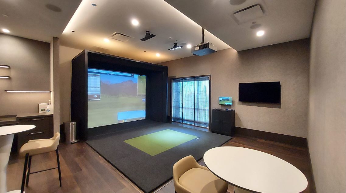 363 E Wacker Drive 1808