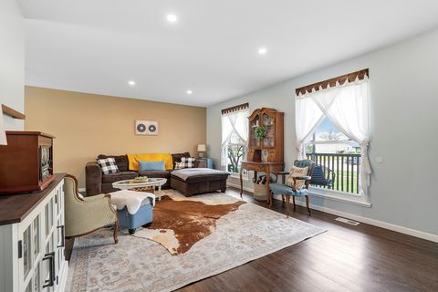 Tiny photo for 20157 S Pine Hill Road, Frankfort, IL 60423 (MLS # 12620379)