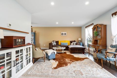 Tiny photo for 20157 S Pine Hill Road, Frankfort, IL 60423 (MLS # 12620379)