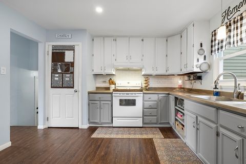 Tiny photo for 20157 S Pine Hill Road, Frankfort, IL 60423 (MLS # 12620379)