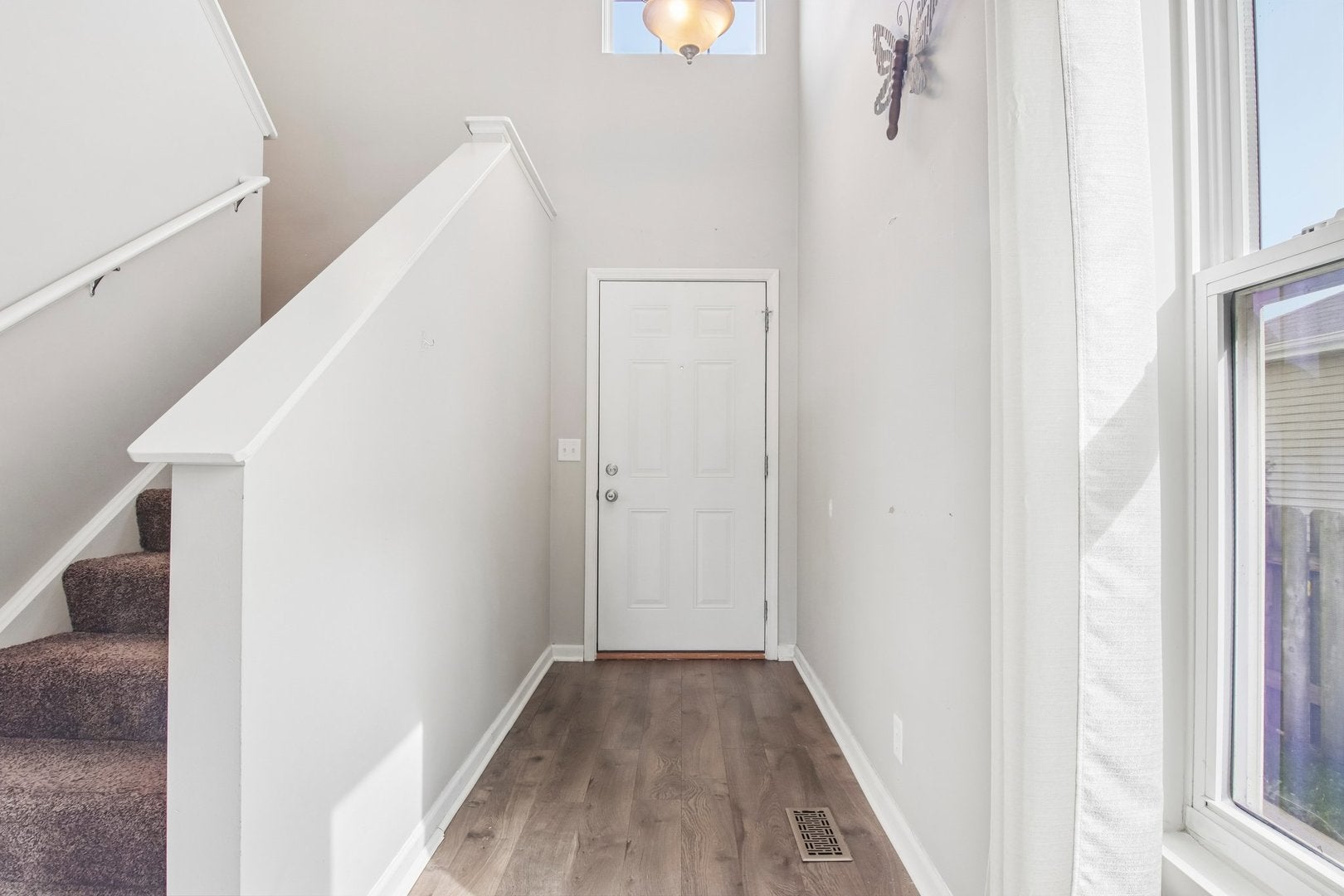 2613 Hearthstone Drive
