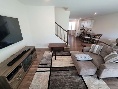 Tiny photo for 1071 Moraine Drive, South Elgin, IL 60177 (MLS # 12488391)