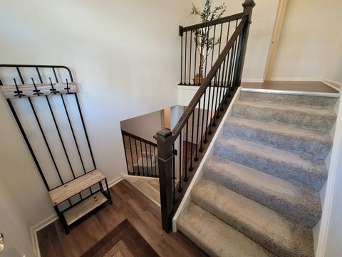 Tiny photo for 1071 Moraine Drive, South Elgin, IL 60177 (MLS # 12488391)