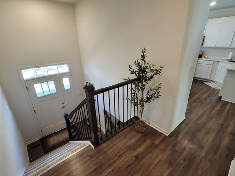 Tiny photo for 1071 Moraine Drive, South Elgin, IL 60177 (MLS # 12488391)