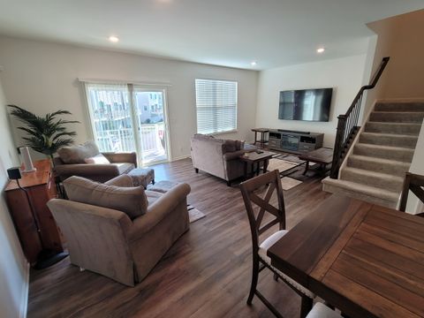 Tiny photo for 1071 Moraine Drive, South Elgin, IL 60177 (MLS # 12488391)
