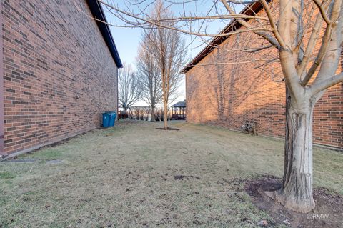 Tiny photo for 1354 W Byron Avenue #D, Addison, IL 60101 (MLS # 12518285)