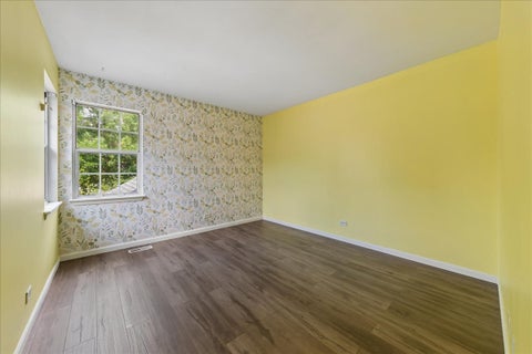 Tiny photo for 1459 Golfview Drive, Glendale Heights, IL 60139 (MLS # 12744293)