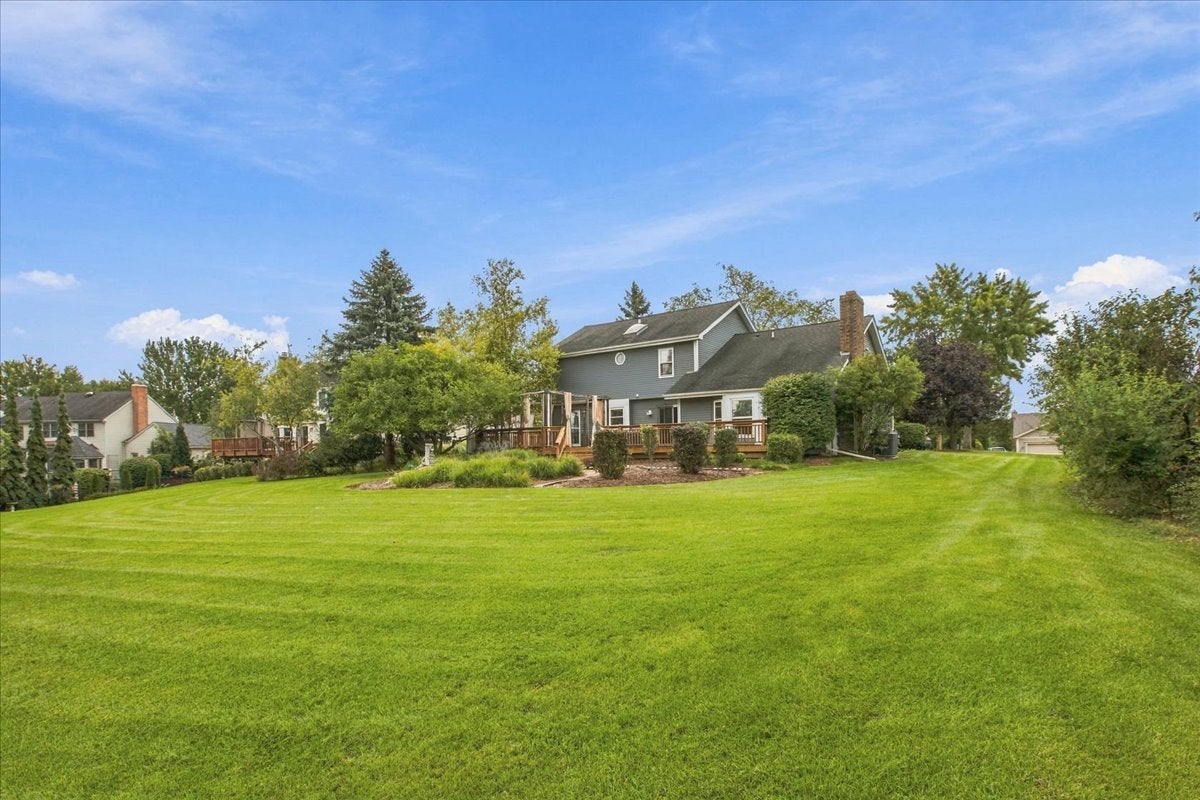 1320 Spring Hill Drive