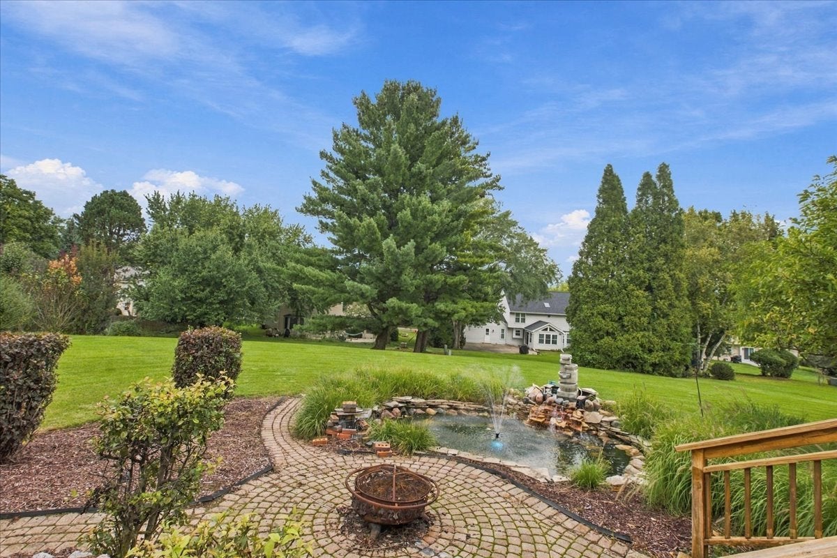 1320 Spring Hill Drive