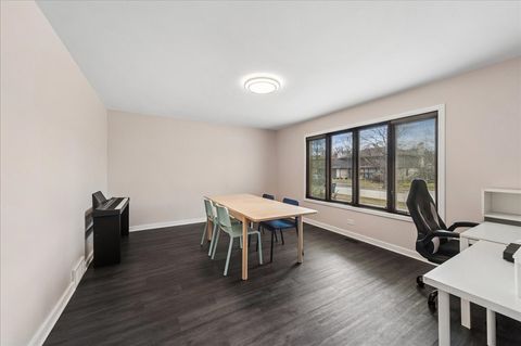 Tiny photo for 1415 Lori Lyn Lane, Northbrook, IL 60062 (MLS # 12570387)