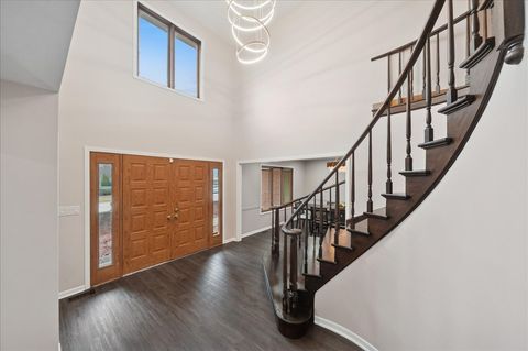 Tiny photo for 1415 Lori Lyn Lane, Northbrook, IL 60062 (MLS # 12570387)