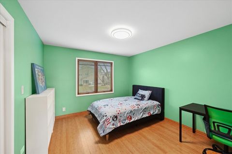 Tiny photo for 1415 Lori Lyn Lane, Northbrook, IL 60062 (MLS # 12570387)