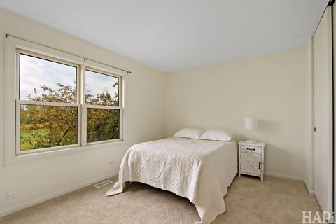 Tiny photo for 810 Harvest Drive, Lake Zurich, IL 60047 (MLS # 12495129)