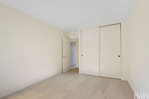 Tiny photo for 810 Harvest Drive, Lake Zurich, IL 60047 (MLS # 12495129)