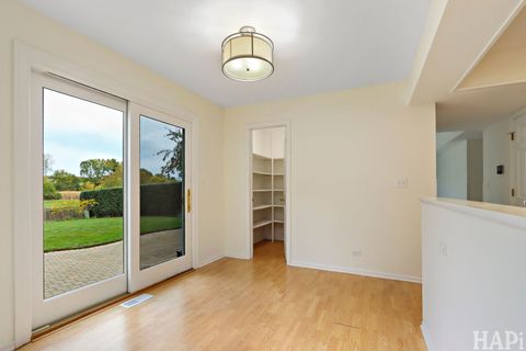 Tiny photo for 810 Harvest Drive, Lake Zurich, IL 60047 (MLS # 12495129)