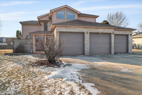 Tiny photo for 200 E Webb Street, Sandwich, IL 60548 (MLS # 12548317)