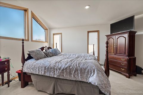 Tiny photo for 200 E Webb Street, Sandwich, IL 60548 (MLS # 12548317)