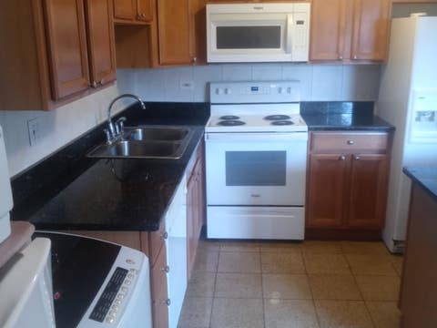 Tiny photo for 2220 Arbor Circle #26, Downers Grove, IL 60515 (MLS # 12733571)
