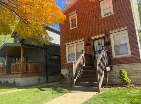 Photo of 8813 S Euclid Avenue, Chicago, IL 60617 (MLS # 12536275)