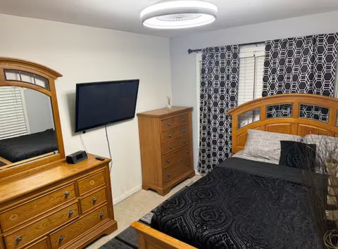 Tiny photo for 8813 S Euclid Avenue, Chicago, IL 60617 (MLS # 12536275)