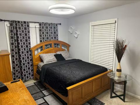 Tiny photo for 8813 S Euclid Avenue, Chicago, IL 60617 (MLS # 12536275)