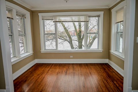 1431 S Tripp Avenue 3 Chicago IL 60623