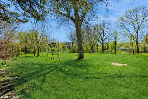 Tiny photo for 223 E 56th Street, Westmont, IL 60559 (MLS # 12445334)