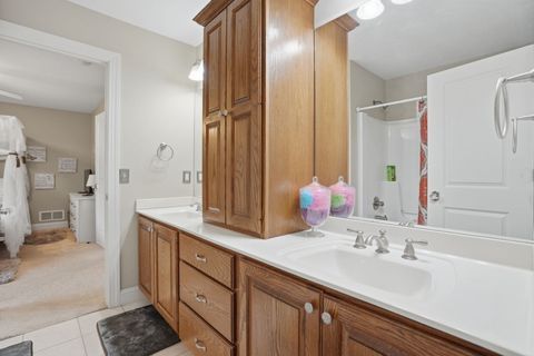 Tiny photo for 104 PARK VIEW Drive, Eldridge, IA 52748 (MLS # 12711578)