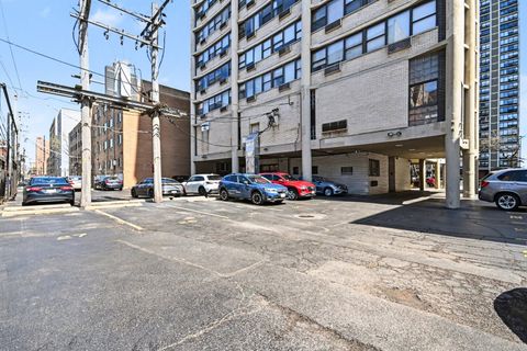 Tiny photo for 5740 N sheridan Road #8D, Chicago, IL 60660 (MLS # 12615545)