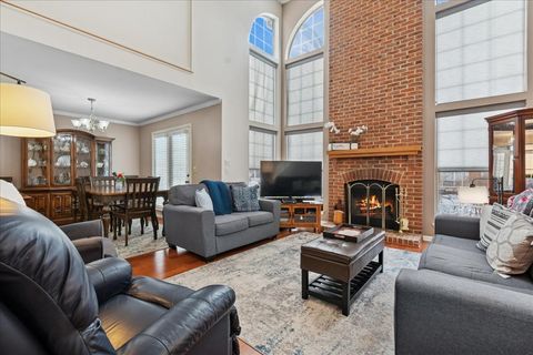 Tiny photo for Schaumburg, IL 60193 (MLS # 12540785)