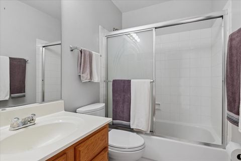 Tiny photo for Schaumburg, IL 60193 (MLS # 12540785)