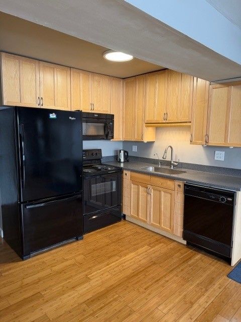 Tiny photo for 5531 E Lake Drive #B, Lisle, IL 60532 (MLS # 12554219)